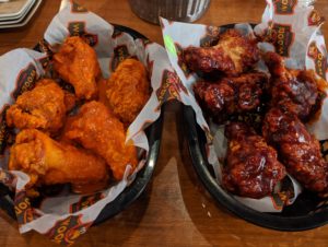woodys 5th degree wings and diablo-q